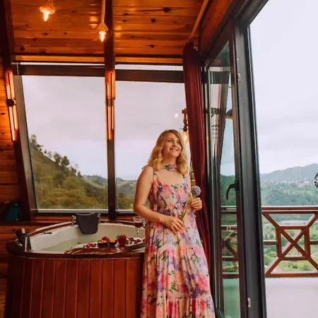 Kır Evi Hayatburda